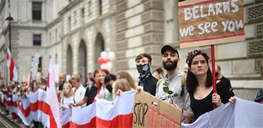 הפגנת תמיכה באזרחי בלארוס בלונדון / צילום: Victoria Jones, רויטרס