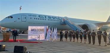 טיסה מסחרית ראשונה של אתיחאד נחתה בנתב"ג / צילום: מיכל רז חיימוביץ'
