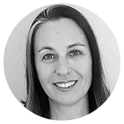 ורדית חסון באט אמץ חברה