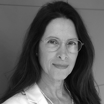 מדברות - דניאלה פז ארז 