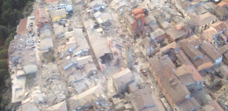 צילום מהאויר על אזור רעידת האדמה באיטליה / צילום: רויטרס