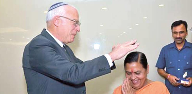 אורי אריאל בהודו / צילום: שגרירות ישראל בהודו