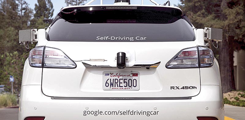 מכונית ללא נהג של גוגל. “לוודא את נושא הבטיחות” / צילום: רויטרס