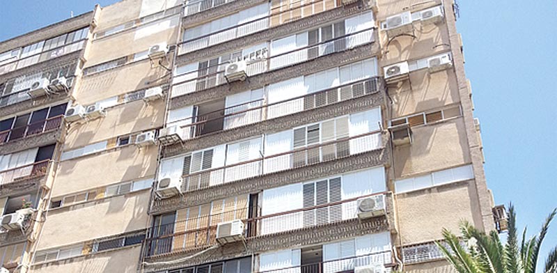 רחוב: כובשי החרמון 7, בת ים / צילום: תמר מצפי 