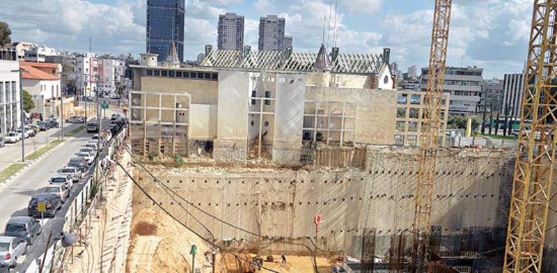 בניית משרדים ברחוב הארבעה בתל אביב / צילום: תמר מצפי