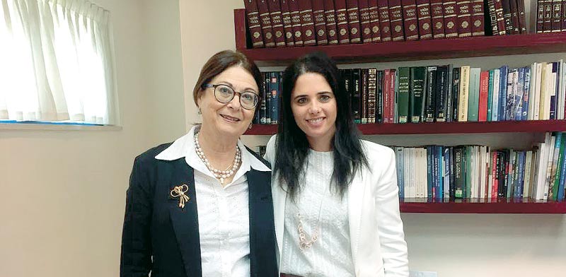 שרת המשפטים איילת שקד ונשיאת העליון אסתר חיות / צילום: דוברות בתי המשפט