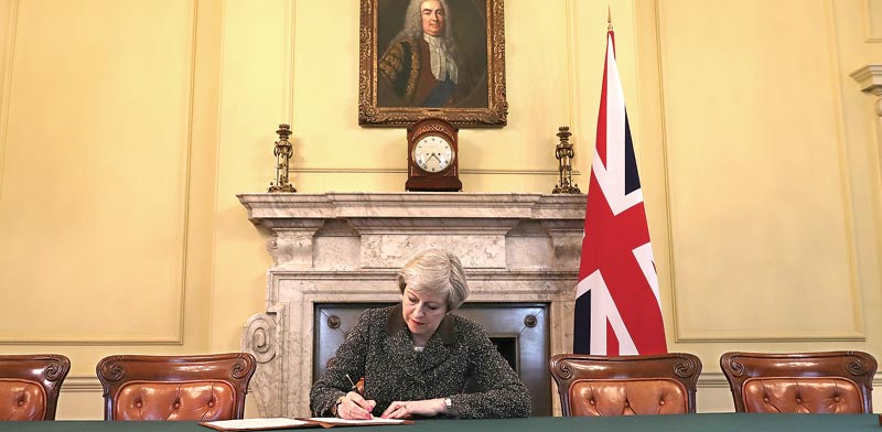 ראשת ממשלת בריטניה, תרזה מיי / צילום: רויטרס