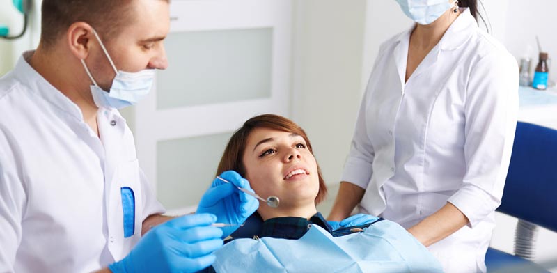 שיקום שיניים ביום. תכנון מוקדם ממוחשב תורם להצלחת הטיפול / צילום:Shutterstock/ א.ס.א.פ קרייטיב