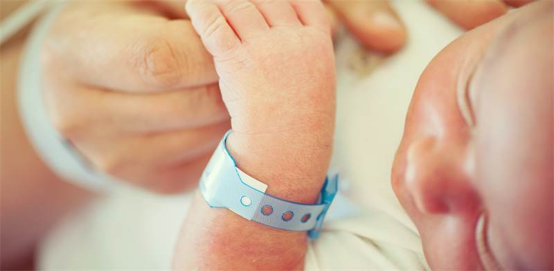 New born baby Photo: Shutterstock