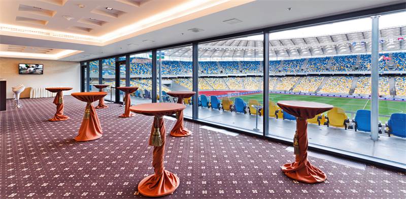 לאונג' עסקי באצטדיון כדורגל / צילום: Shutterstock | א.ס.א.פ קריאייטיב