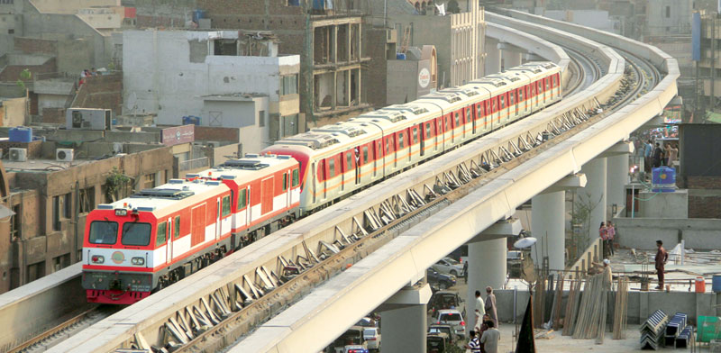 רכבת מטרו שסין בנתה לפקיסטן / צילום:  רויטרס, Mohsin Raza