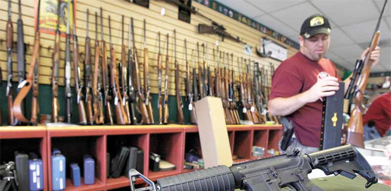 חנות לממכר נשק ביוטה / צילום: רויטרס - Shannon Stapleton