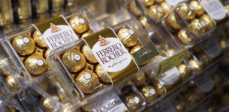 שוקולדים של פררו רושה / צילום: Shutterstock