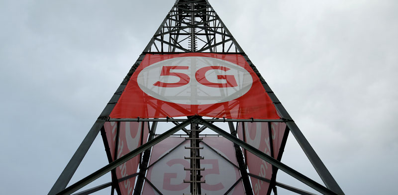 תורן סלולרי עם טכנולוגיית 5G /  צילום: רויטרס, Thilo Schmuelgen