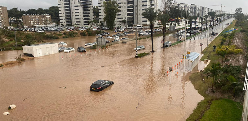 Floods in Nahariya  / Photo: Ran Gottlieb 