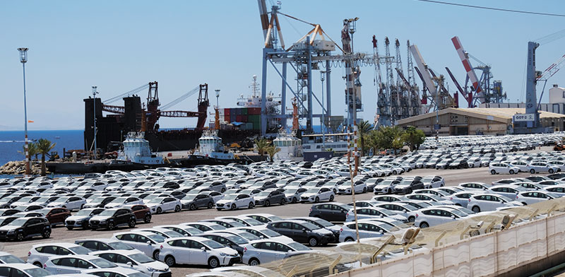 Newly imported cars at Eilat Port / Photo: Eyal Izhar, Globes