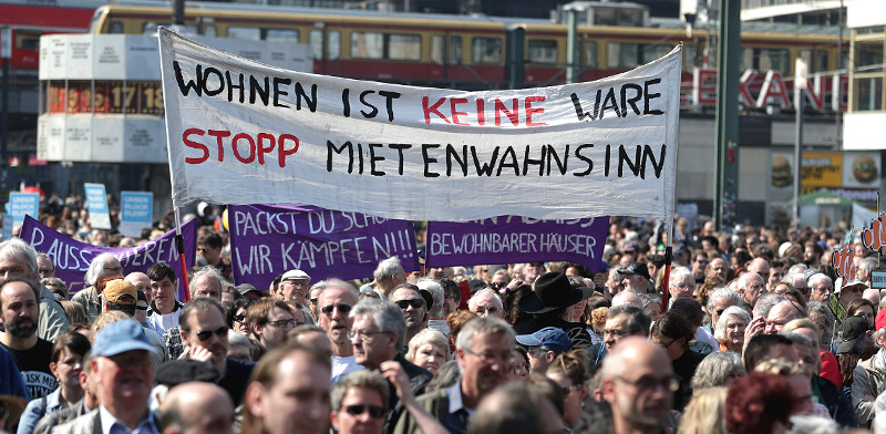 הפגנה נגד ניפוח מחירי הדיור בברלין, גרמניה / צילום: Michael Sohn, Associated Press