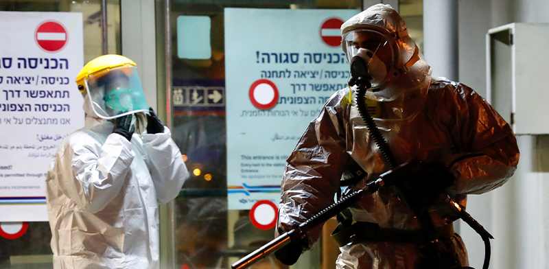 חיטוי נגד קורונה בישראל / צילום: Ariel Schalit, Associated Press